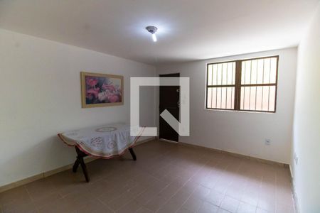 Casa à venda com 300m², 7 quartos e 2 vagas Casa à venda com 300m², 7 quartos e 2 vagasAnexo Sala