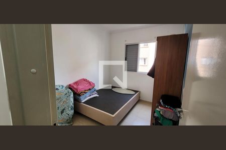 Quarto 1 de apartamento para alugar com 2 quartos, 46m² em Vila Sao Carlos, Itaquaquecetuba