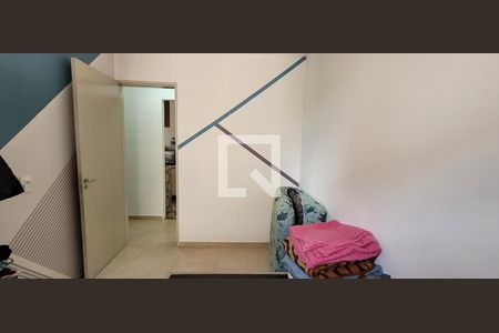 Quarto 1 de apartamento para alugar com 2 quartos, 46m² em Vila Sao Carlos, Itaquaquecetuba