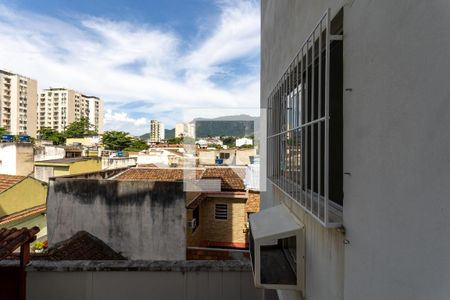 Quarto 1 Vista de apartamento para alugar com 2 quartos, 63m² em Grajaú, Rio de Janeiro