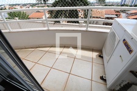 Sala - Sacada de apartamento para alugar com 3 quartos, 76m² em Parque das Flores, Campinas