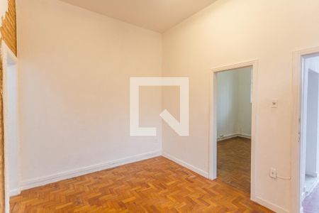 Sala de casa para alugar com 3 quartos, 80m² em Santo Antônio, Belo Horizonte