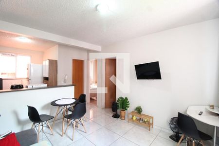 Sala de apartamento para alugar com 2 quartos, 42m² em Mansour, Uberlândia