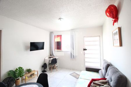 Sala de apartamento para alugar com 2 quartos, 42m² em Mansour, Uberlândia