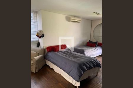 Foto 21 de casa à venda com 3 quartos, 340m² em Campo Belo, São Paulo