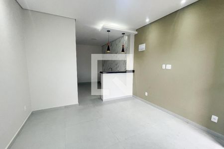 Cozinha de casa para alugar com 1 quarto, 58m² em Jardim Vinte E Cinco de Agosto, Duque de Caxias