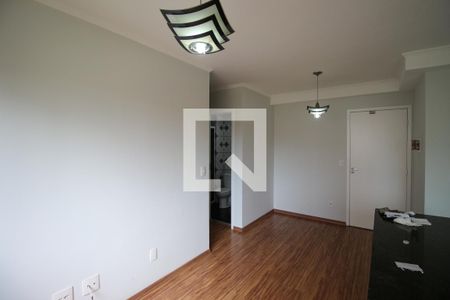 Sala de apartamento para alugar com 2 quartos, 45m² em Vila Carmosina, São Paulo