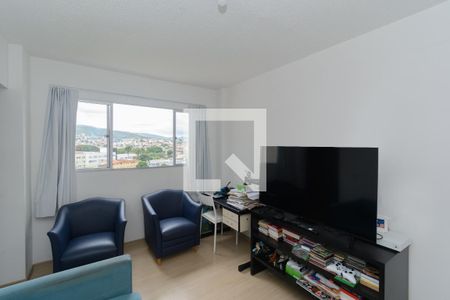 Sala de apartamento à venda com 2 quartos, 48m² em Flávio Marques Lisboa, Belo Horizonte