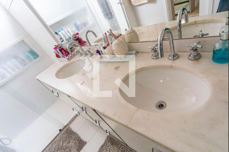 Apartamento à venda com 180m², 3 quartos e 3 vagas Apartamento à venda com 180m², 3 quartos e 3 vagasBanheiro do Quarto 3