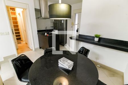 Sala/cozinha de apartamento à venda com 1 quarto, 84m² em Vila Andrade, São Paulo