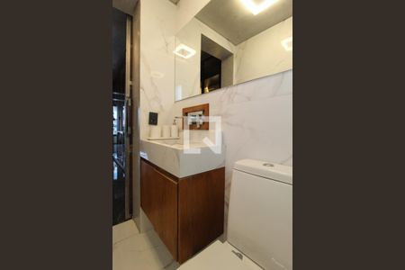 Banheiro da Suíte de apartamento para alugar com 1 quarto, 124m² em Vila Olímpia, São Paulo