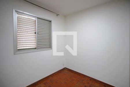 Quarto 2 de apartamento para alugar com 2 quartos, 60m² em Jardim América, Belo Horizonte