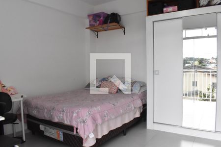 Sala/Quarto de apartamento para alugar com 1 quarto, 23m² em Tingui, Curitiba