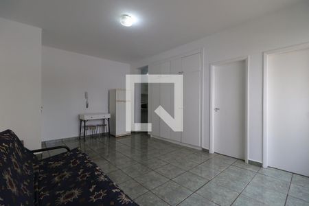 Sala / Suíte de kitnet/studio para alugar com 1 quarto, 36m² em Centro, Ribeirão Preto