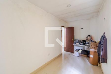 Quarto de casa para alugar com 1 quarto, 90m² em Vila Adalgisa, Osasco