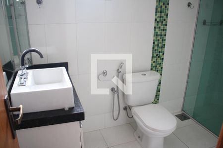 Banheiro do Quarto  de apartamento para alugar com 3 quartos, 200m² em Inconfidentes, Contagem