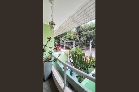 Casa à venda com 450m², 4 quartos e 3 vagas Casa à venda com 450m², 4 quartos e 3 vagasSuíte 3 Varanda