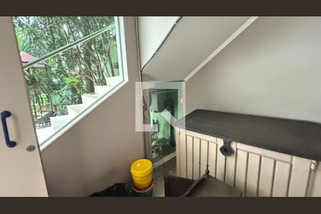 Casa à venda com 450m², 4 quartos e 3 vagas Casa à venda com 450m², 4 quartos e 3 vagasApoio da Piscina