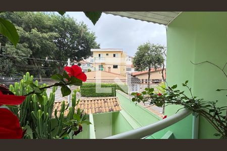 Casa à venda com 450m², 4 quartos e 3 vagas Casa à venda com 450m², 4 quartos e 3 vagasSuíte 3 Varanda