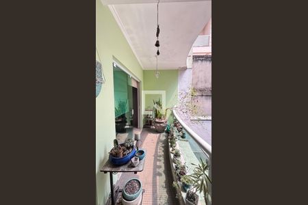 Casa à venda com 450m², 4 quartos e 3 vagas Casa à venda com 450m², 4 quartos e 3 vagasVaranda Sala - Sala de Jantar