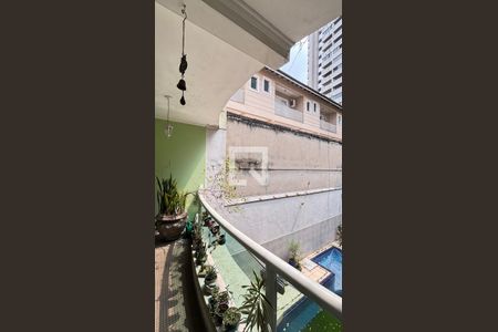 Casa à venda com 450m², 4 quartos e 3 vagas Casa à venda com 450m², 4 quartos e 3 vagasVaranda Sala - Sala de Jantar