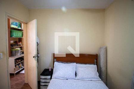 Quarto 1 de apartamento à venda com 2 quartos, 48m² em Vila Regina, São Paulo