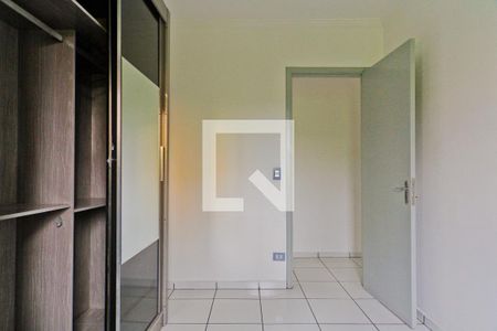 Quarto 2 de apartamento para alugar com 2 quartos, 60m² em Vila Anastácio, São Paulo