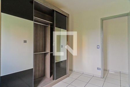 Quarto 2 de apartamento para alugar com 2 quartos, 60m² em Vila Anastácio, São Paulo