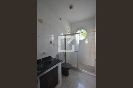 Banheiro de casa para alugar com 1 quarto, 60m² em Campo Grande, Rio de Janeiro