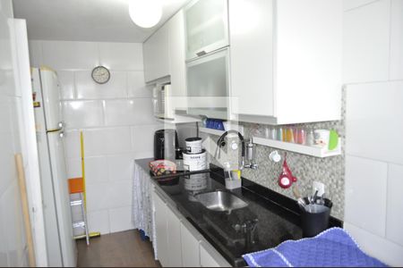 Cozinha de apartamento à venda com 2 quartos, 48m² em Engenho Novo, Rio de Janeiro