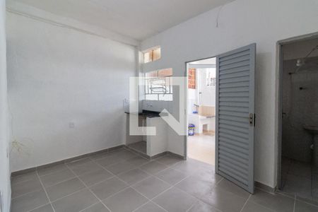 Cozinha de casa para alugar com 1 quarto, 30m² em Vila Antonio, São Paulo