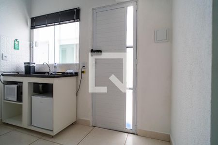 Sala de kitnet/studio para alugar com 1 quarto, 30m² em Jardim do Sol, Sorocaba