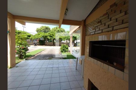 Sala - churrasqueira de casa de condomínio para alugar com 2 quartos, 80m² em Barra da Lagoa, Florianópolis