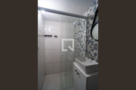 Banheiro de kitnet/studio para alugar com 1 quarto, 31m² em Jardim do Sol, Sorocaba