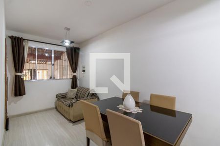 Sala de casa à venda com 5 quartos, 233m² em Jardim Santa Clara, Guarulhos