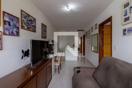 Sala 2 de casa à venda com 5 quartos, 233m² em Jardim Santa Clara, Guarulhos