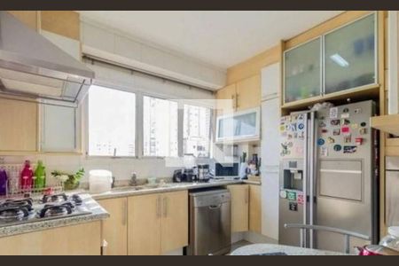 Apartamento à venda com 2 quartos, 340m² em Vila Uberabinha, São Paulo