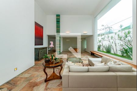 Sala 1 de casa à venda com 4 quartos, 385m² em Belvedere, Belo Horizonte