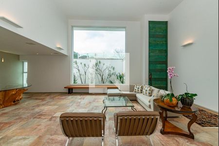 Sala 1 de casa à venda com 4 quartos, 385m² em Belvedere, Belo Horizonte