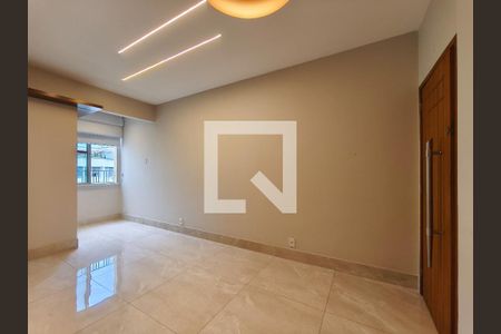 Sala de apartamento à venda com 2 quartos, 64m² em Tijuca, Rio de Janeiro