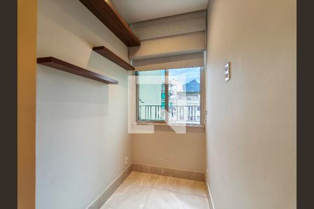 Sala de apartamento à venda com 2 quartos, 64m² em Tijuca, Rio de Janeiro