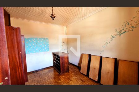 Casa à venda com 350m², 4 quartos e 1 vaga Casa à venda com 350m², 4 quartos e 1 vagaQuarto 3