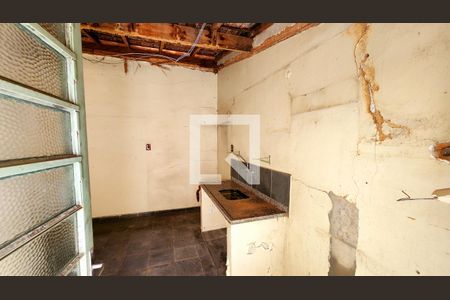 Casa à venda com 350m², 4 quartos e 1 vaga Casa à venda com 350m², 4 quartos e 1 vagaEdícula 2