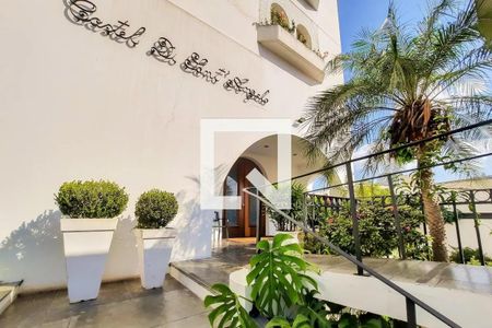 Apartamento à venda com 278m², 3 quartos e 3 vagas Apartamento à venda com 278m², 3 quartos e 3 vagasárea comum