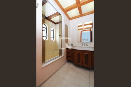 Apartamento à venda com 278m², 3 quartos e 3 vagas Apartamento à venda com 278m², 3 quartos e 3 vagasBanheiro da Suíte 3