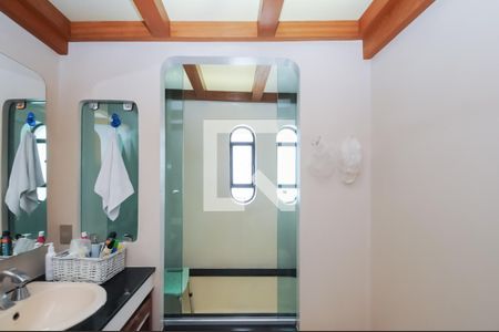 Apartamento à venda com 278m², 3 quartos e 3 vagas Apartamento à venda com 278m², 3 quartos e 3 vagasBanheiro da Suíte 2