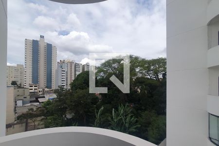 Apartamento à venda com 278m², 3 quartos e 3 vagas Apartamento à venda com 278m², 3 quartos e 3 vagasSuíte 3 - varanda
