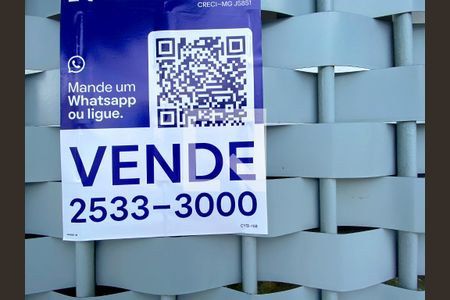 Casa para alugar com 300m², 6 quartos e 2 vagas Casa para alugar com 300m², 6 quartos e 2 vagasPlaca