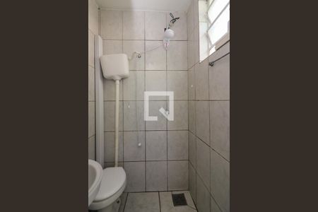 Banheiro de apartamento à venda com 1 quarto, 50m² em Teresópolis, Porto Alegre