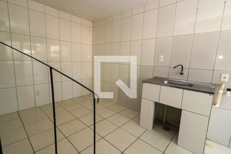 Sala/Cozinha de apartamento à venda com 1 quarto, 50m² em Teresópolis, Porto Alegre